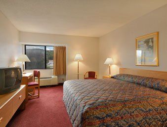Super 8 By Wyndham Oneonta/Cooperstown Ξενοδοχείο Εξωτερικό φωτογραφία